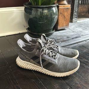 Adidas men’s cloud foam shoe for golf